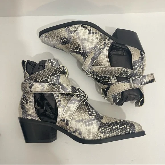 All Saints Darcy Pointed Toe Bootie